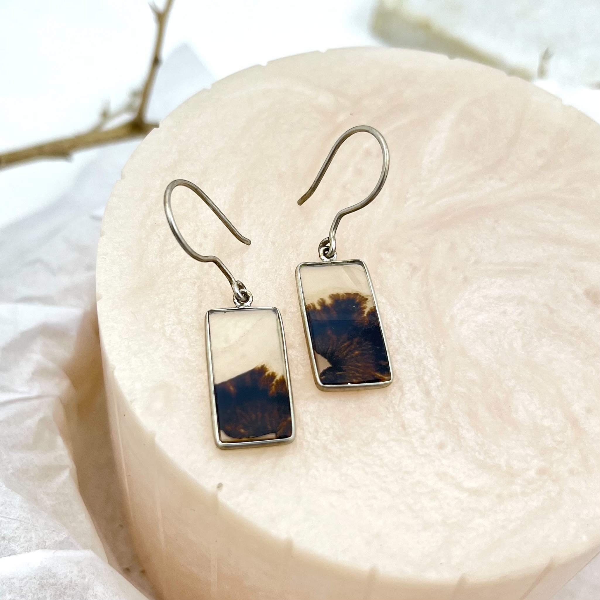 Shazar-dendritic agate silver earring