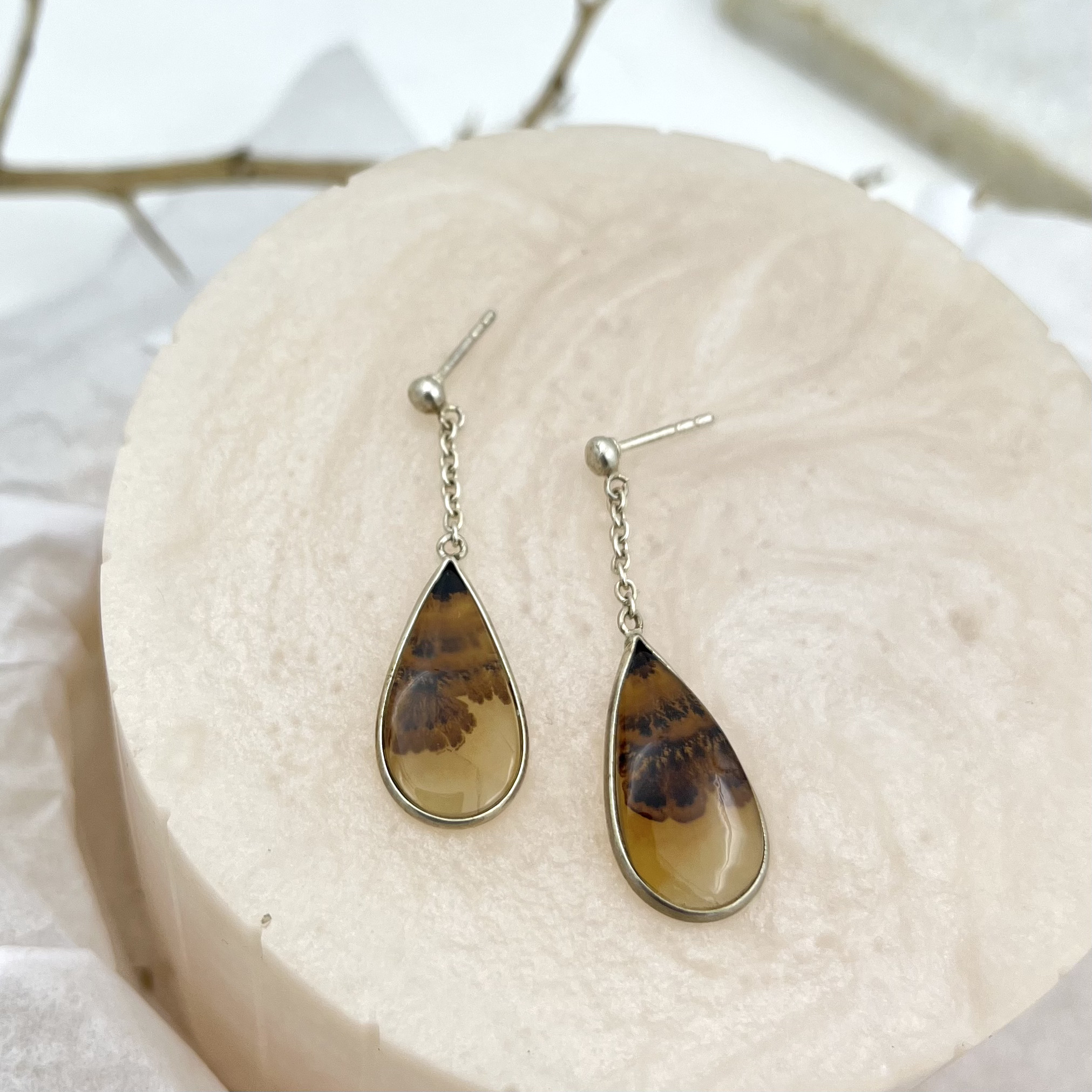 Shazar-dendritic agate silver earring