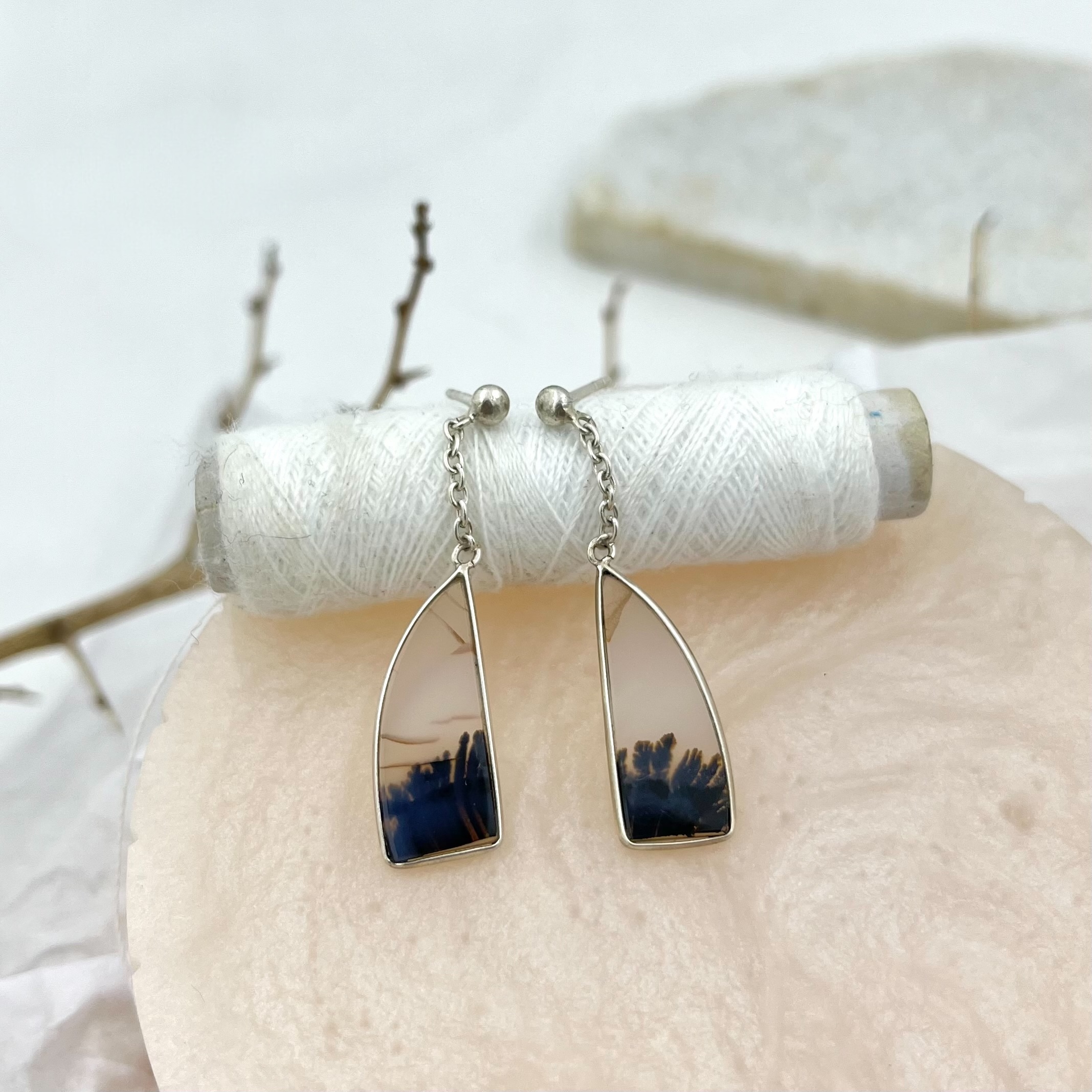 Shazar-dendritic agate silver earring