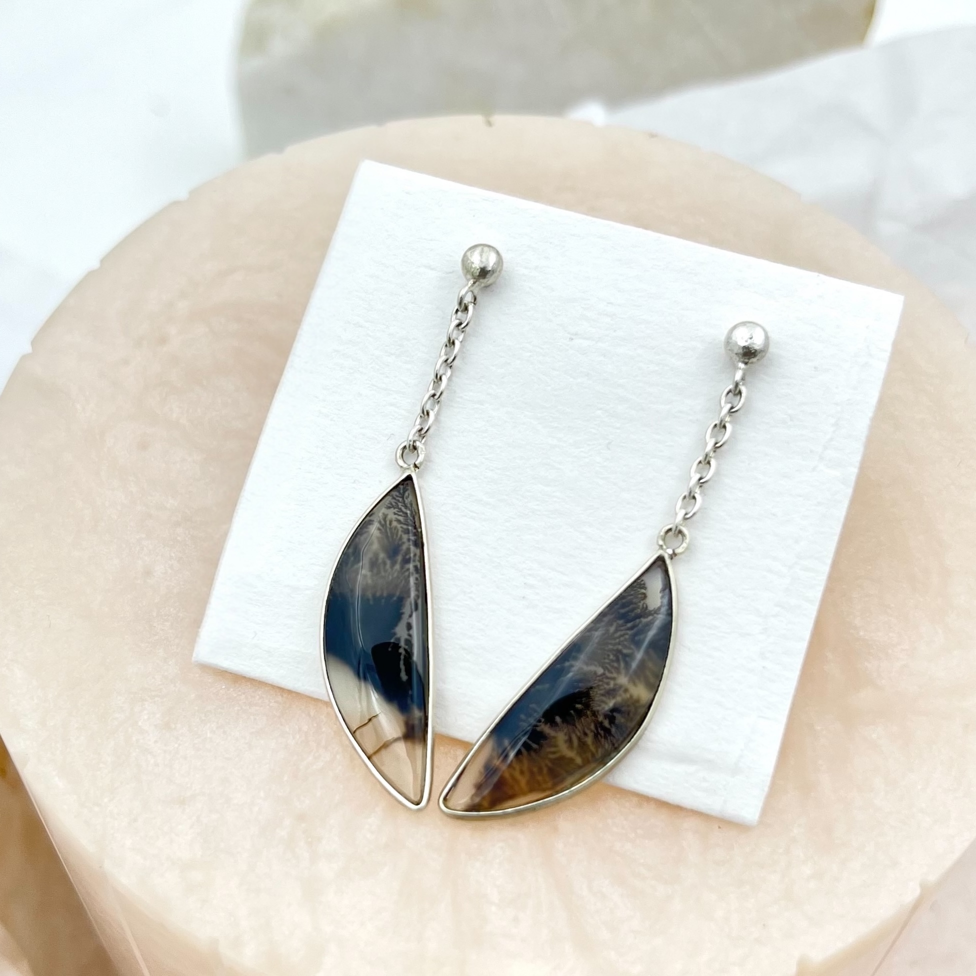 Stormbranch Veil Shazar silver earring