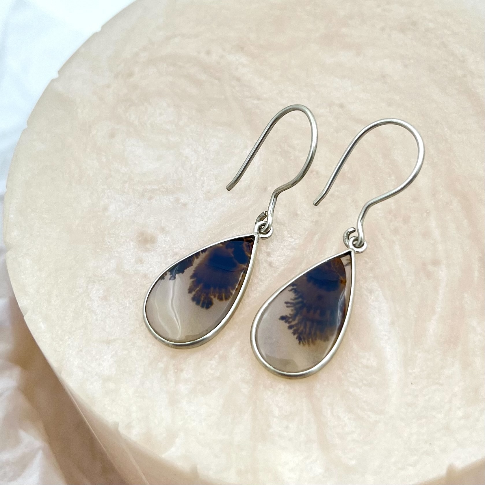 Forest Tear Shazar silver earring