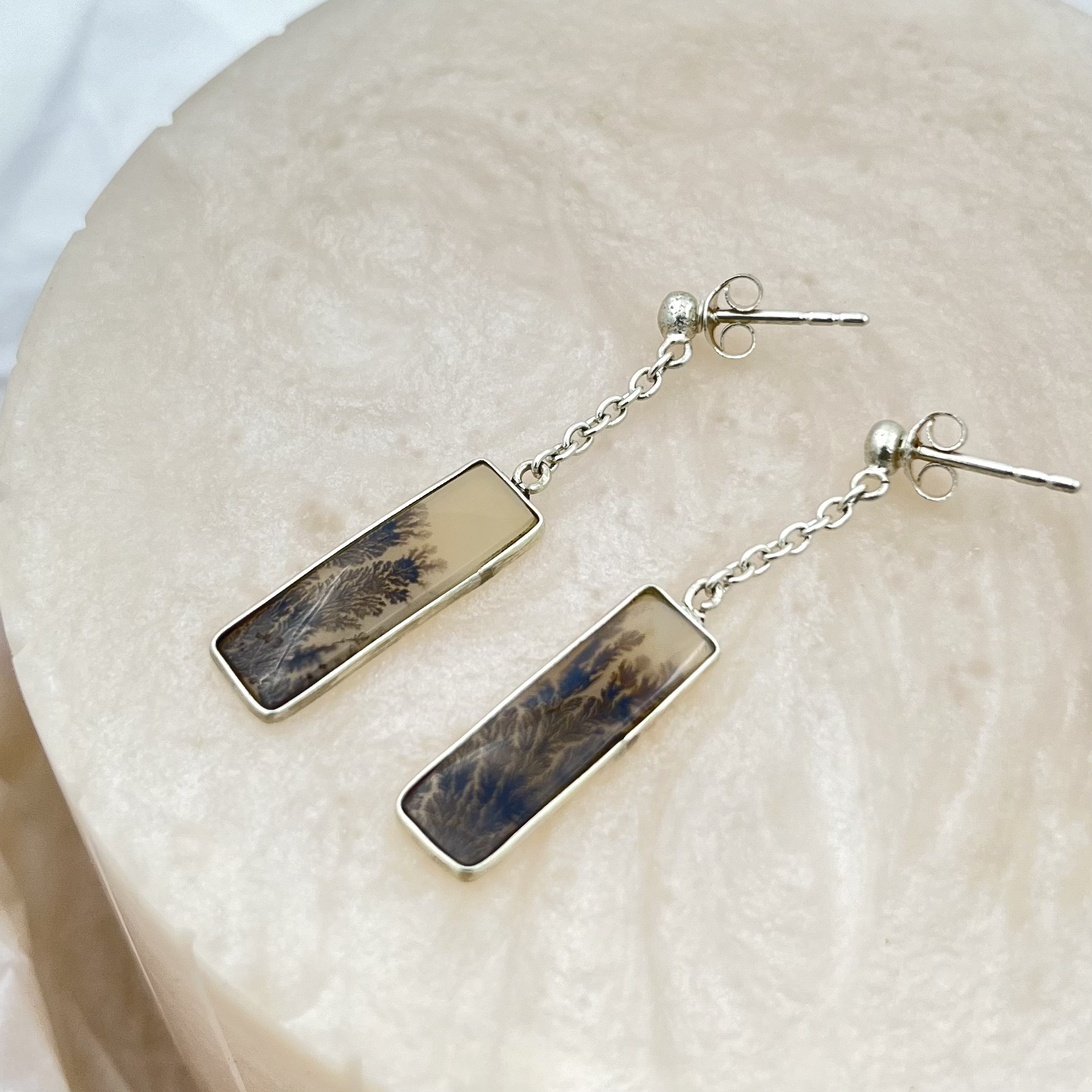 Evening Canopy Shazar silver earring