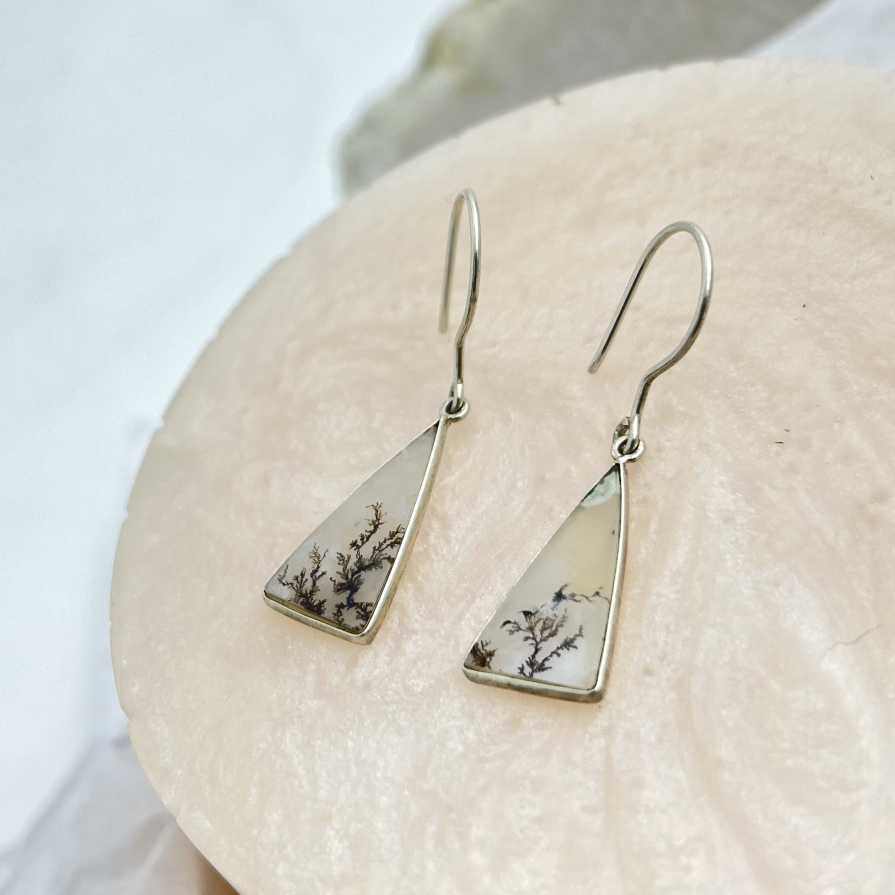 Winterbranch Shazar silver earring