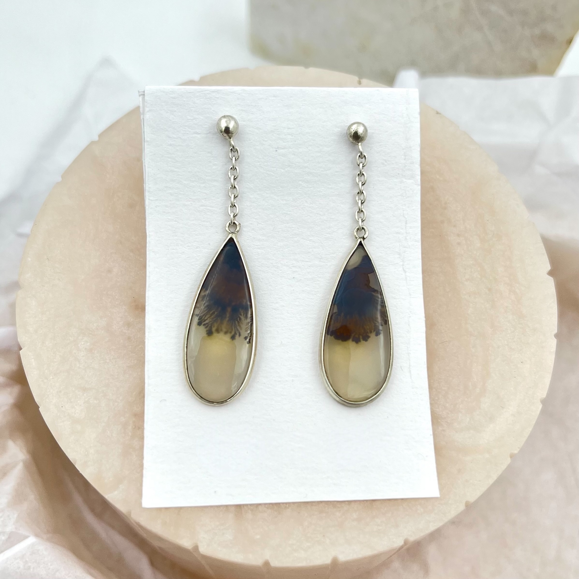 Teardrop Shazar silver hanging earring