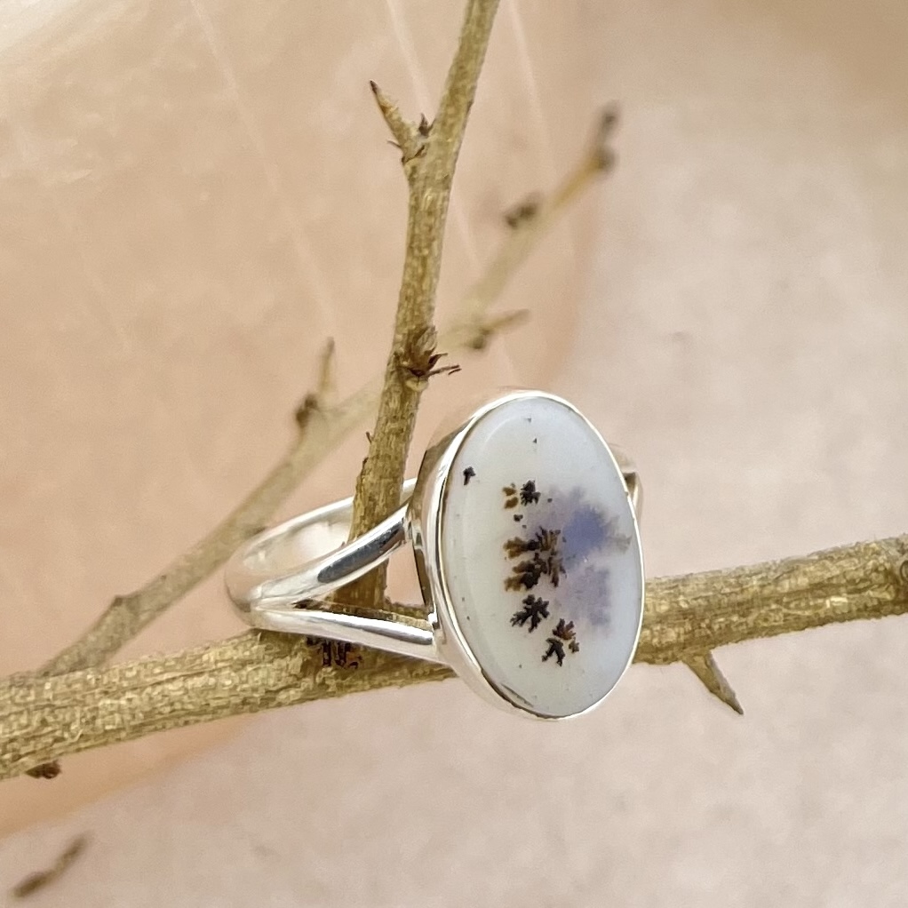 Oval Shazar Silver Split Shank Ring