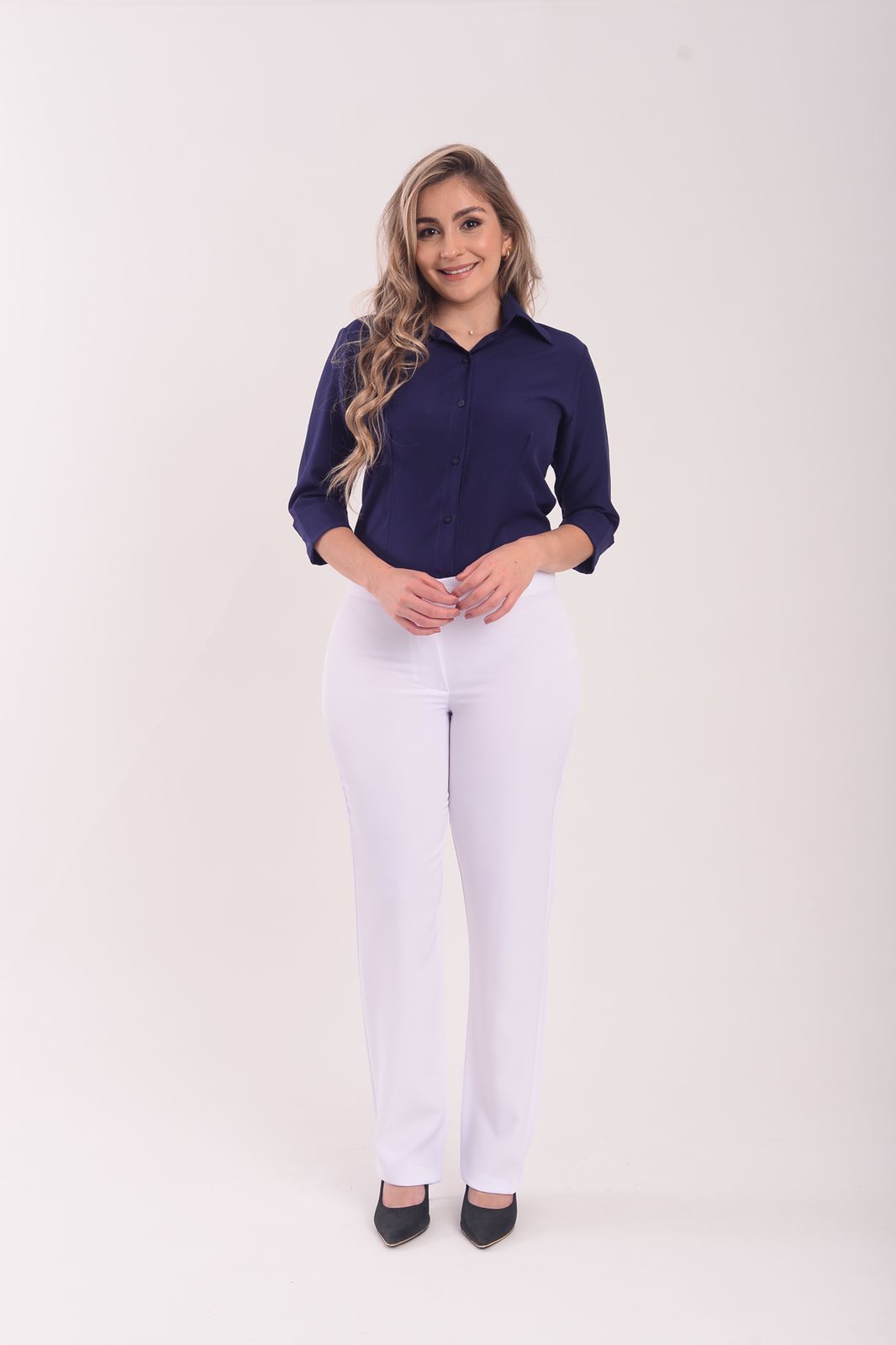 Calça Feminina Com Bolsos 