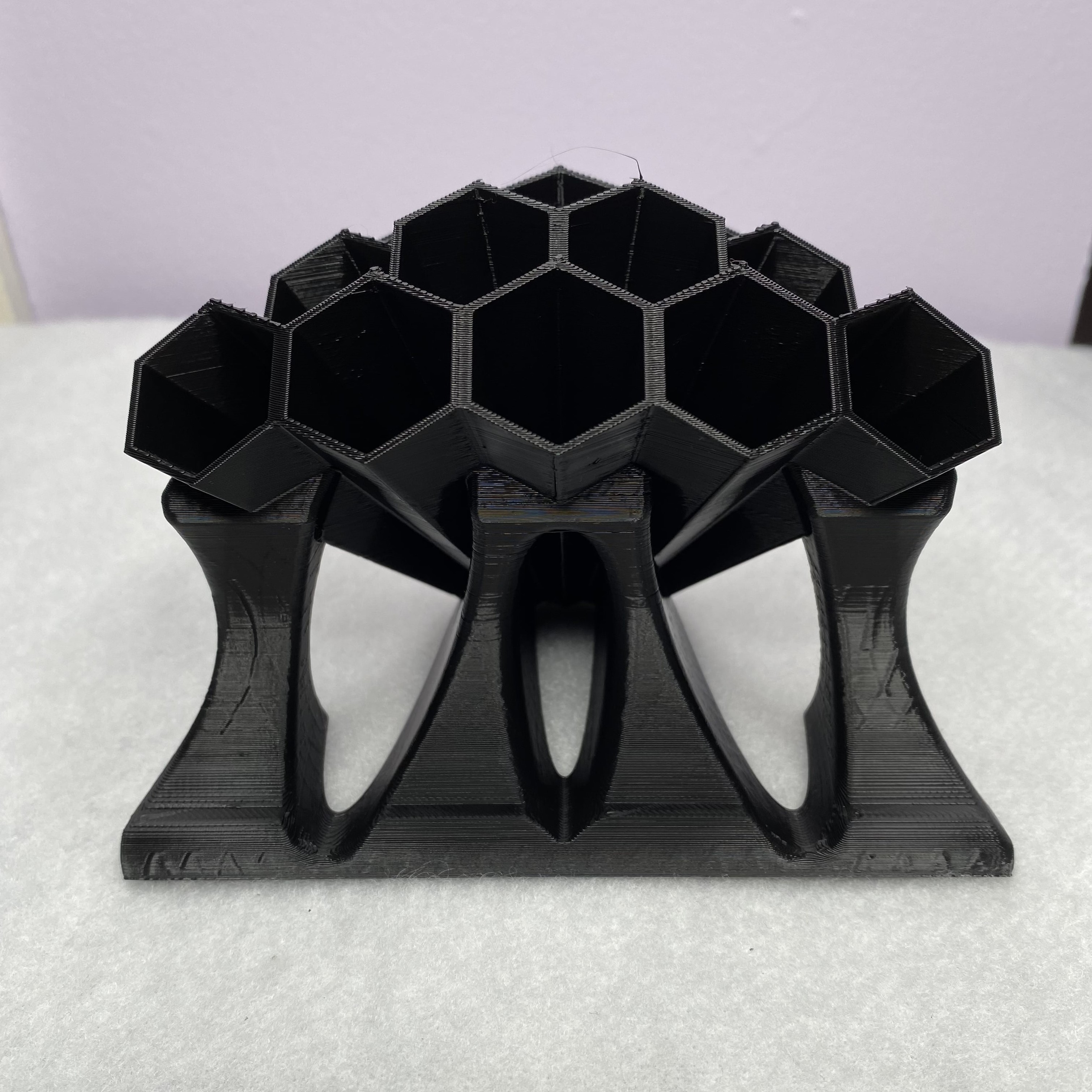 Hexagonal Honeycomb Pen Holder Office Desk Organizer School Supply Container Honeycomb Design Storage Solution Desk Accessories Home Office