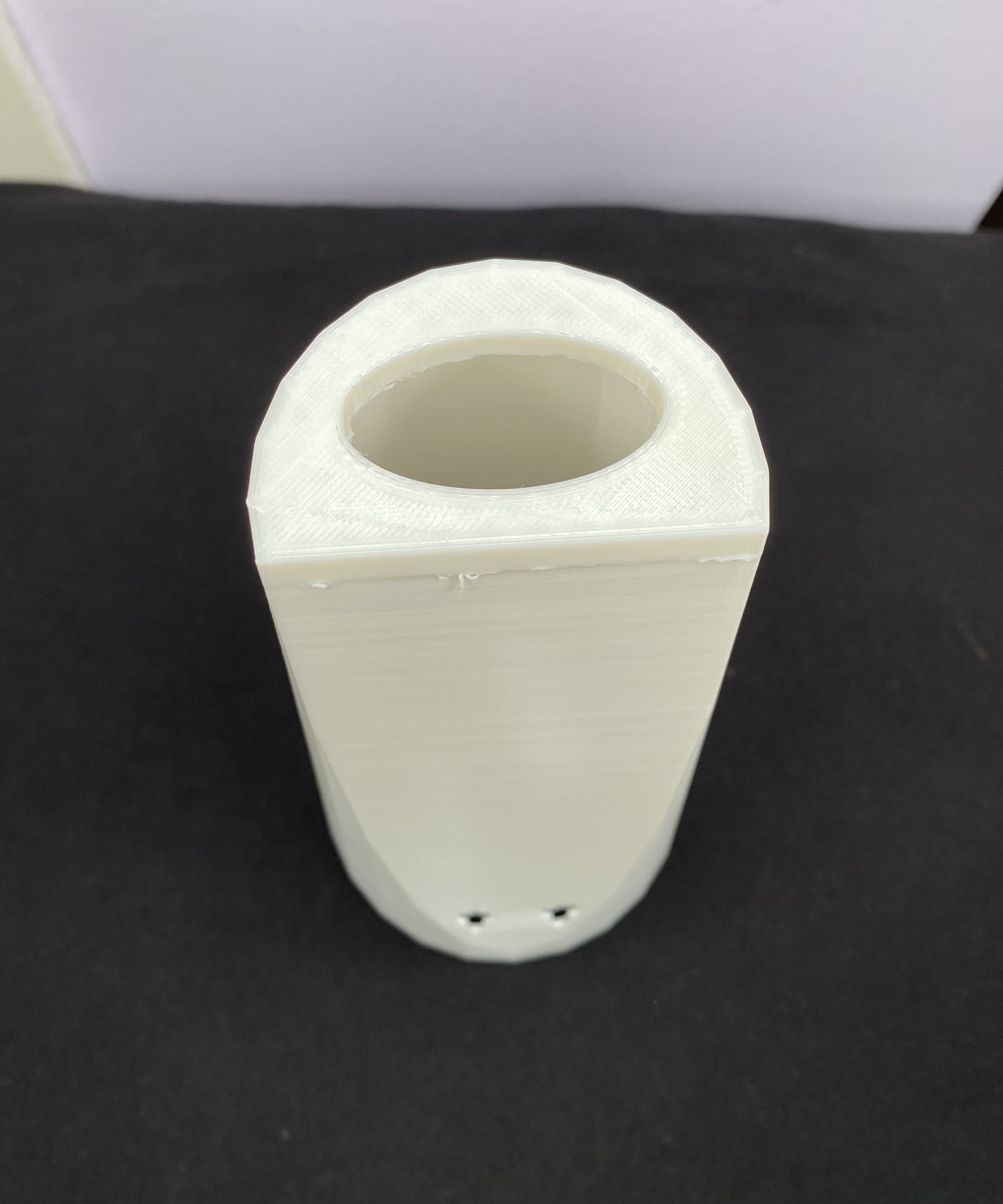 Vacuum Wall Mount Space Saving Storage Dock Handheld Vacuum Holder Organizer Station Home Storage System Cordless Vacuum Attachment