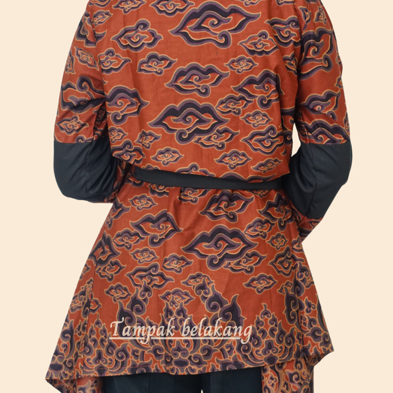 Outer Kimono Motif Batik Megamendung
