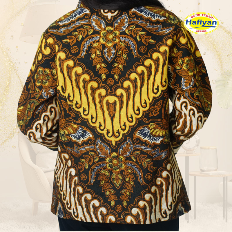 Blazer Sogan Batik Motif Liris