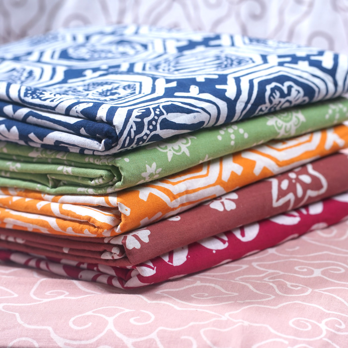 Kain Batik Cap Swarna Bahan Katun