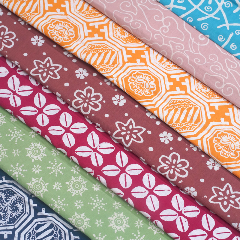 Kain Batik Cap Swarna Bahan Katun