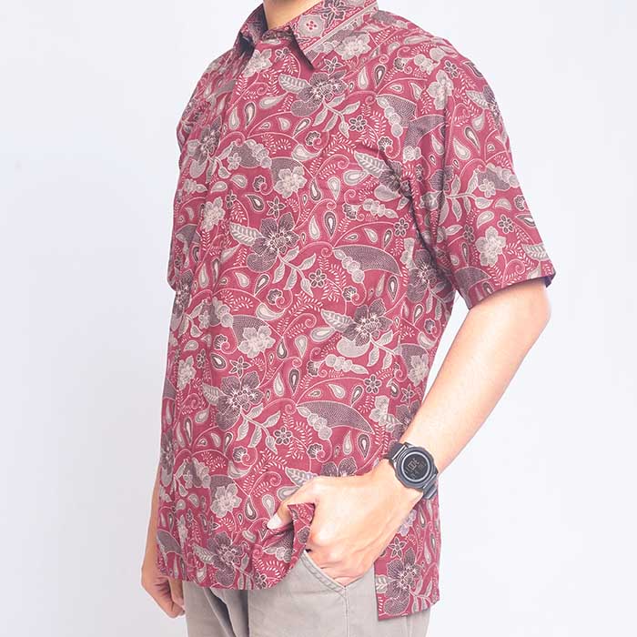 Hem Pendek Motif Batik Lawasan Merah