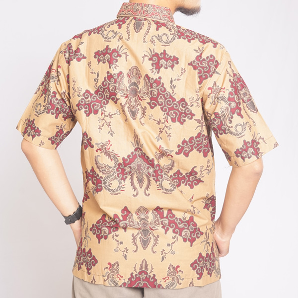 Hem Pendek Motif Batik Lawasan Banjar Balong Creme