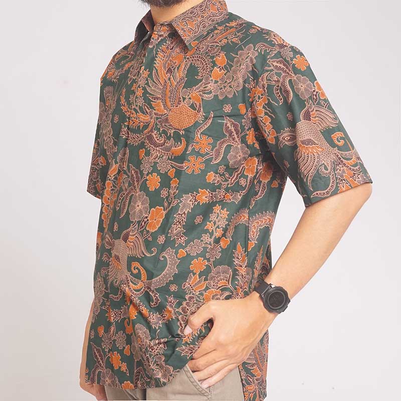 Hem Pendek Motif Lawasan Warna Hijau