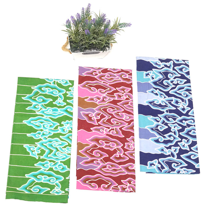 Kain Batik Tulis Motif Mega Mendung Ombak Khas Cirebon Bahan Katin