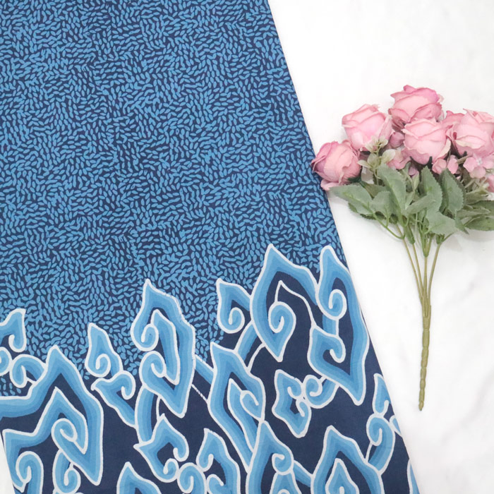 Kain Batik Tulis Motif Mega Mendung Cirebon Kombinasi Beras Tumpah