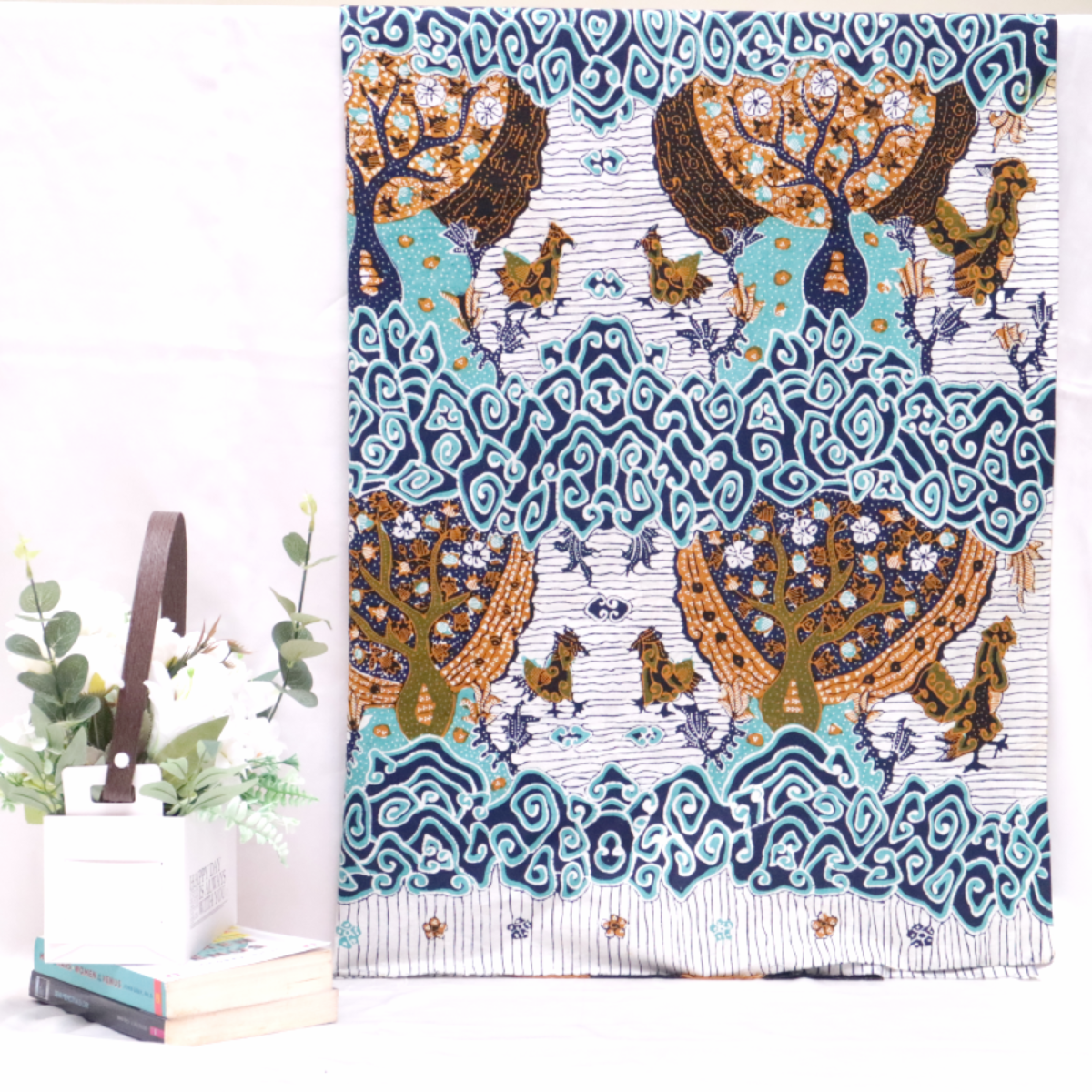 Kain Batik Tulis Premium Bahan Katun Pola Motif Ayam Kate Cirebonan