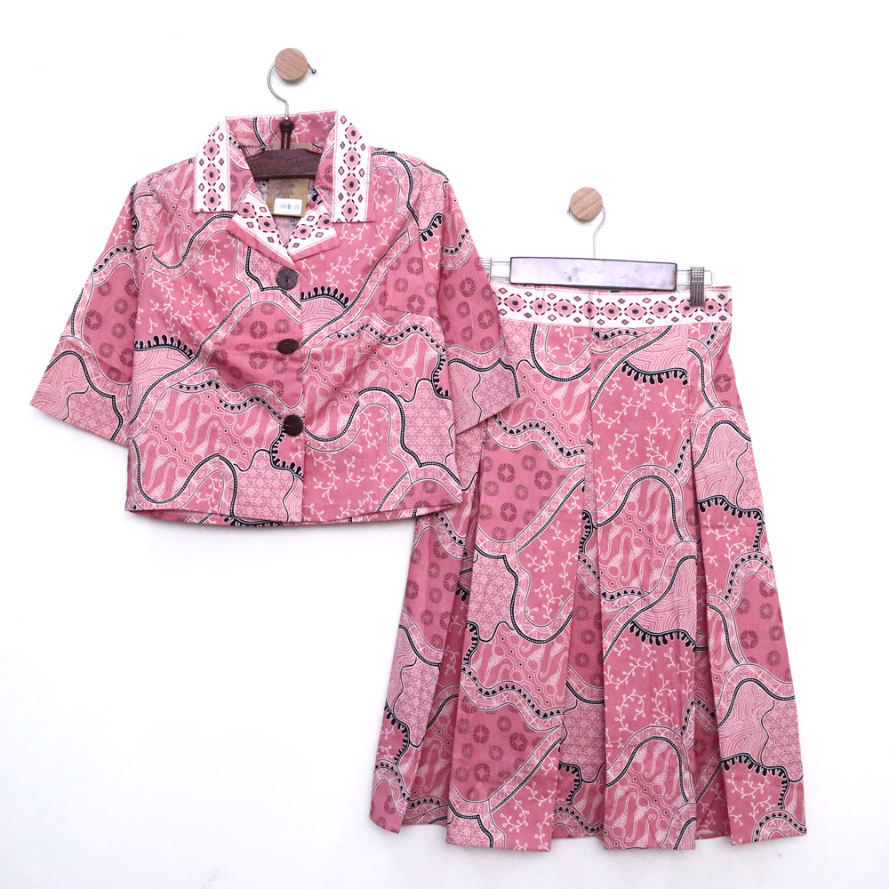 Setelan Rok 7/8 Motif Batik