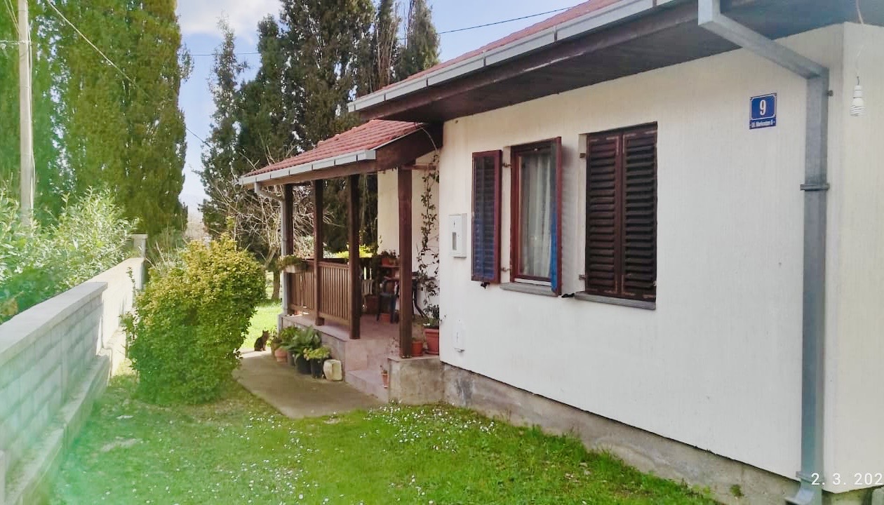 Detached house for sale (Tivat)