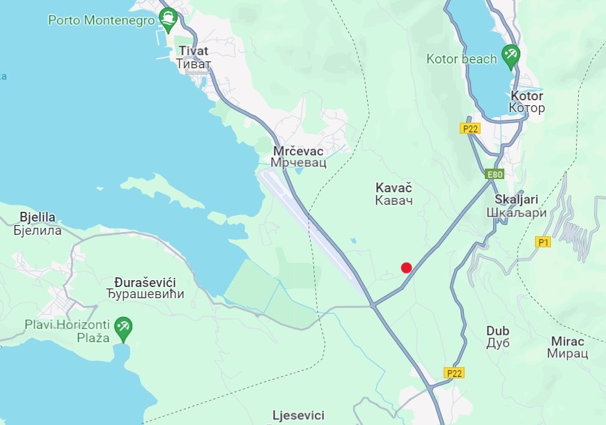 Large plot of land for sale (Kavač)