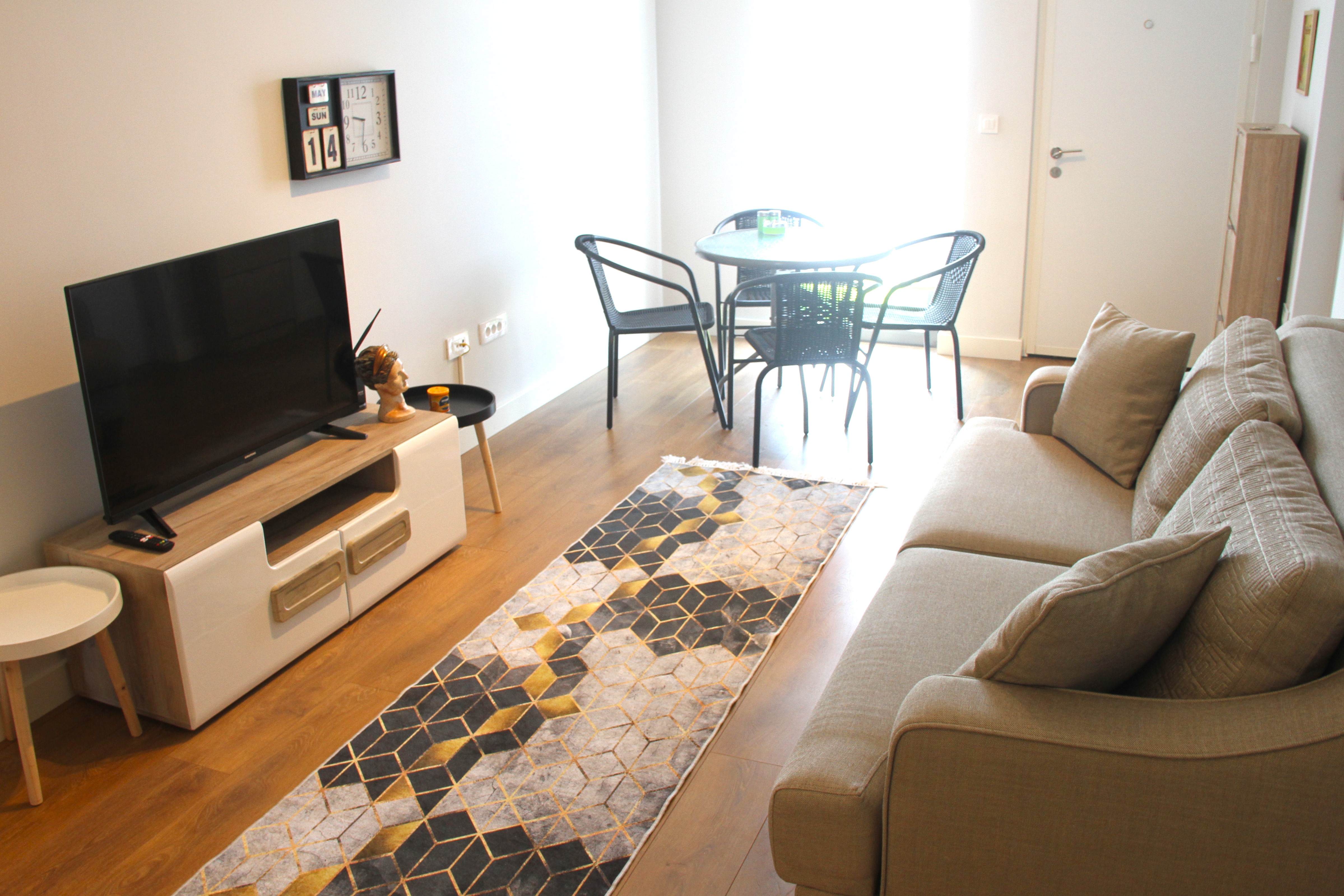 Apartment for sale (pool, Kavač)