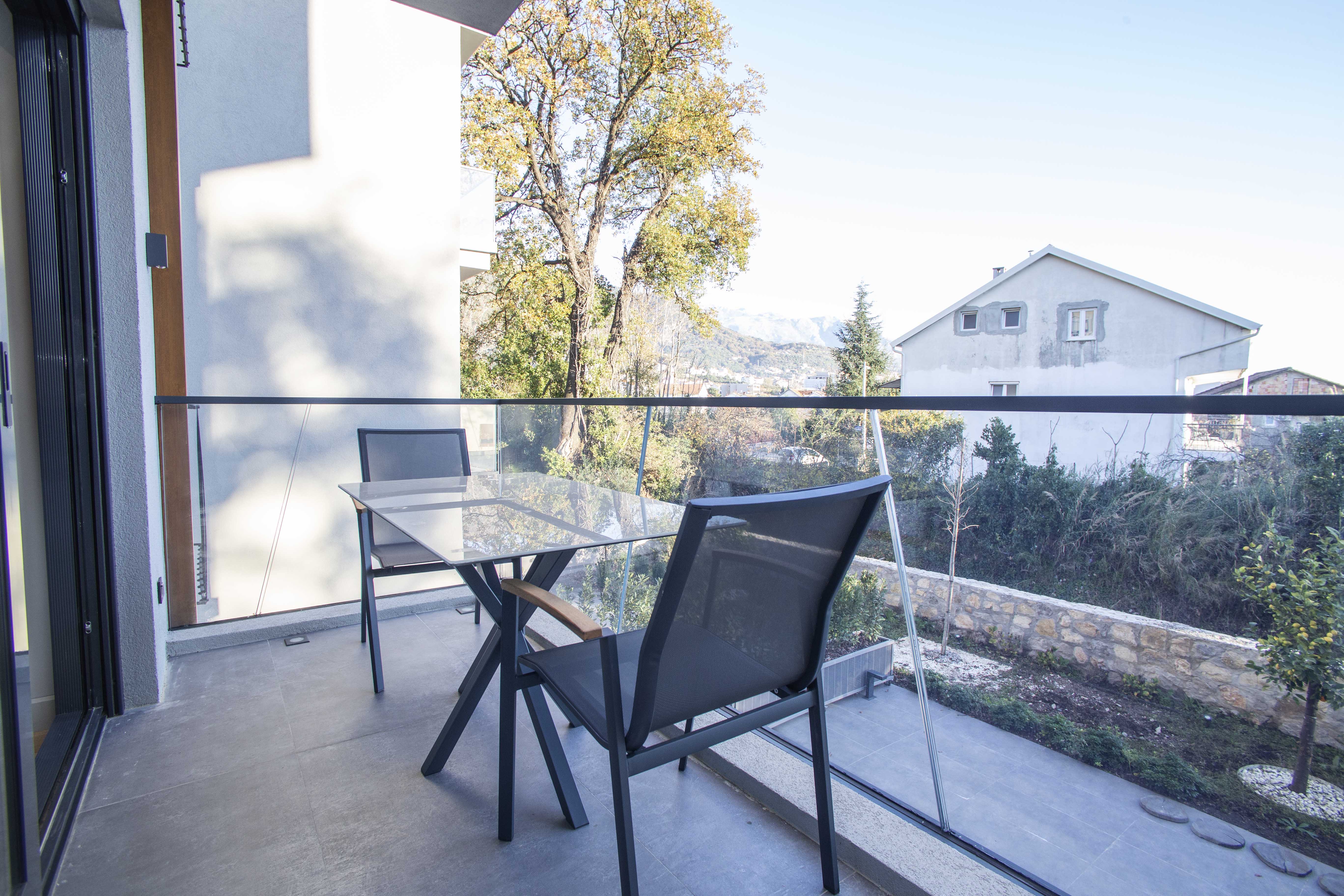 Apartment for sale (Tivat)