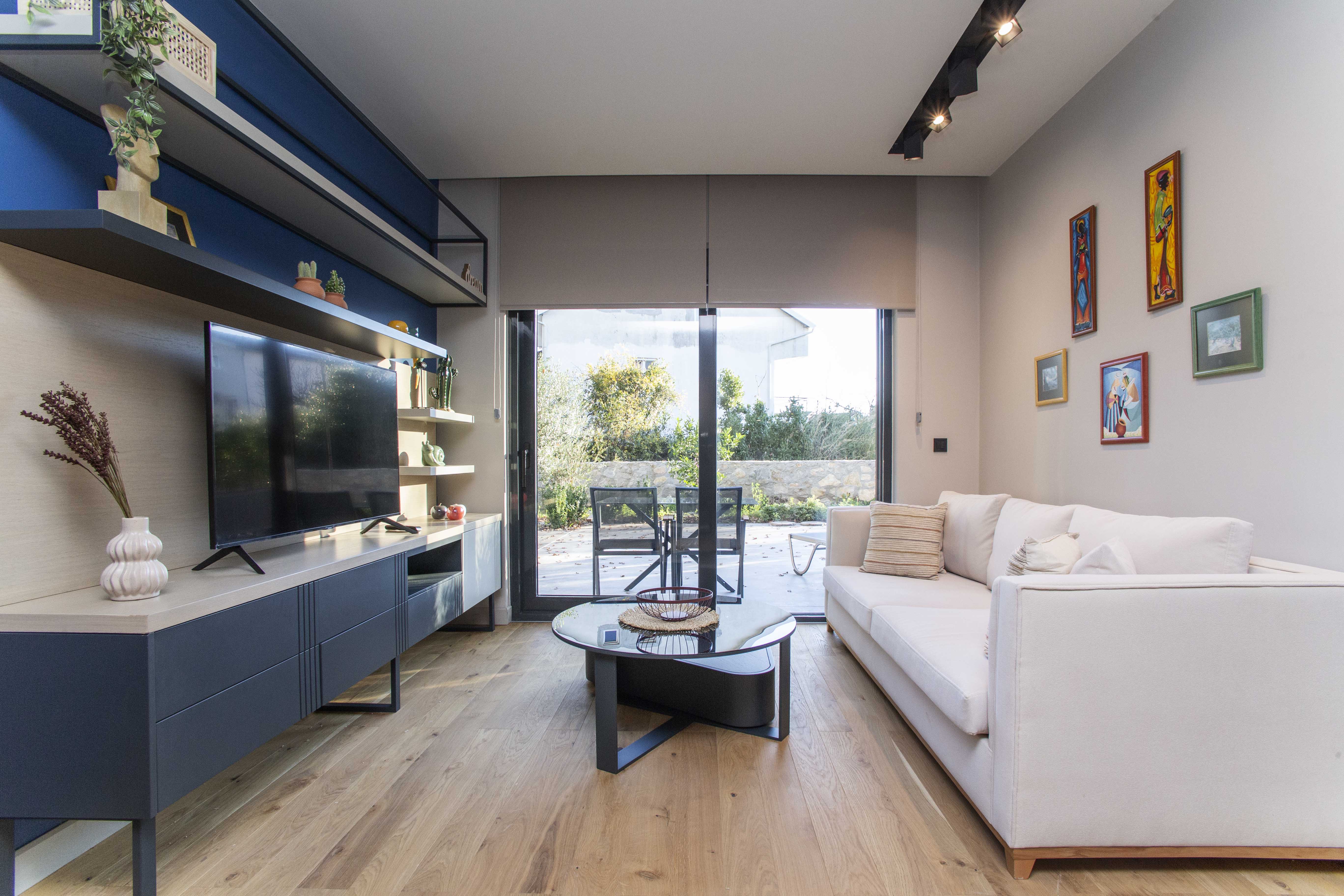 Apartment for sale (garden, Tivat)