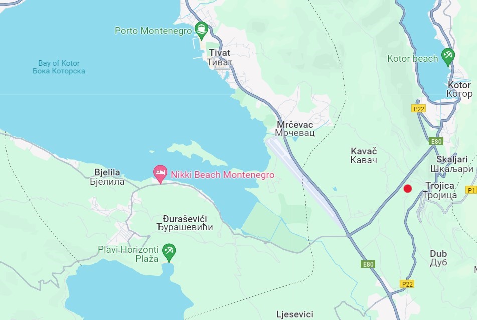 Large plot of land with seaview for sale (Kavač)