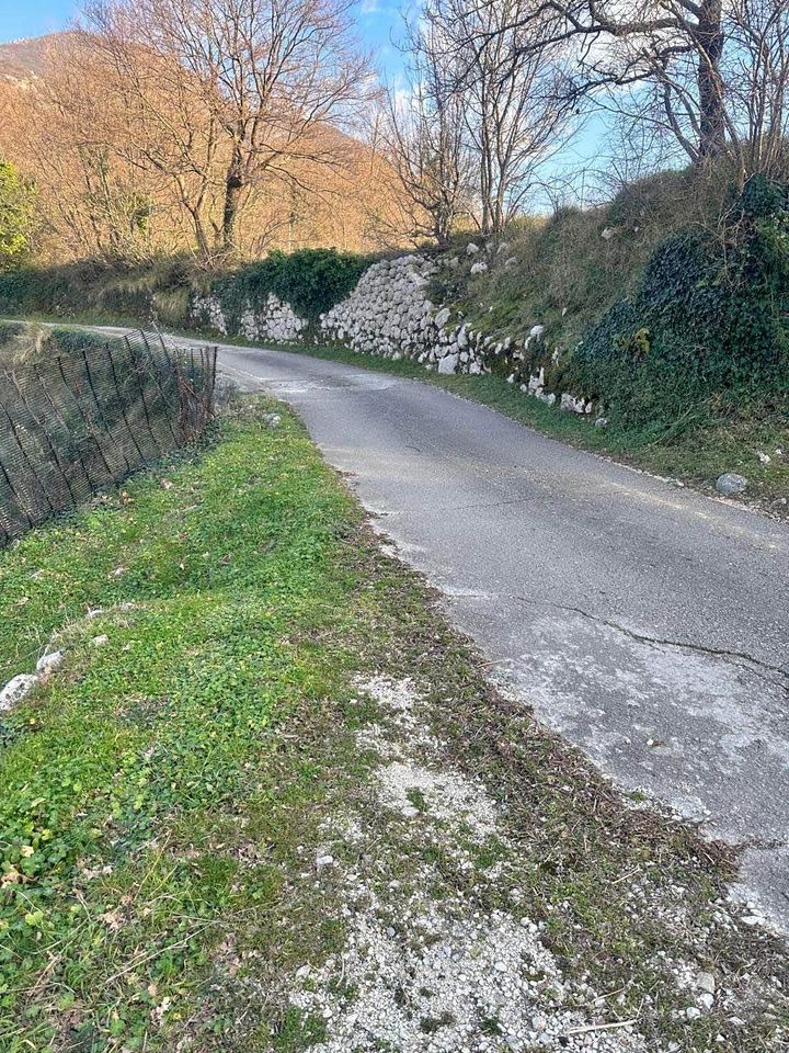 Plot for sale (Radanovići)