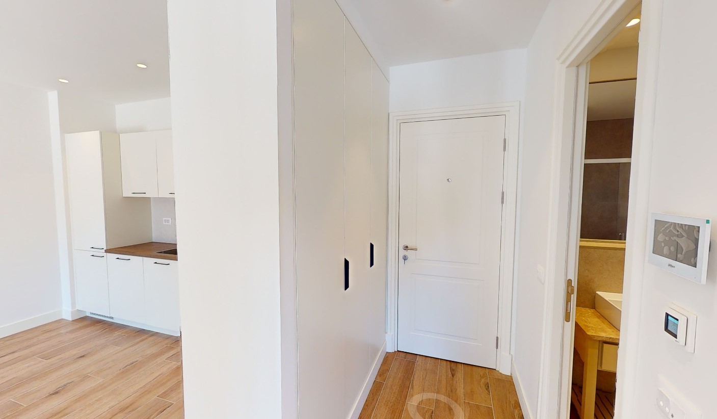 Apartment in Centrale for sale (Luštica Bay)