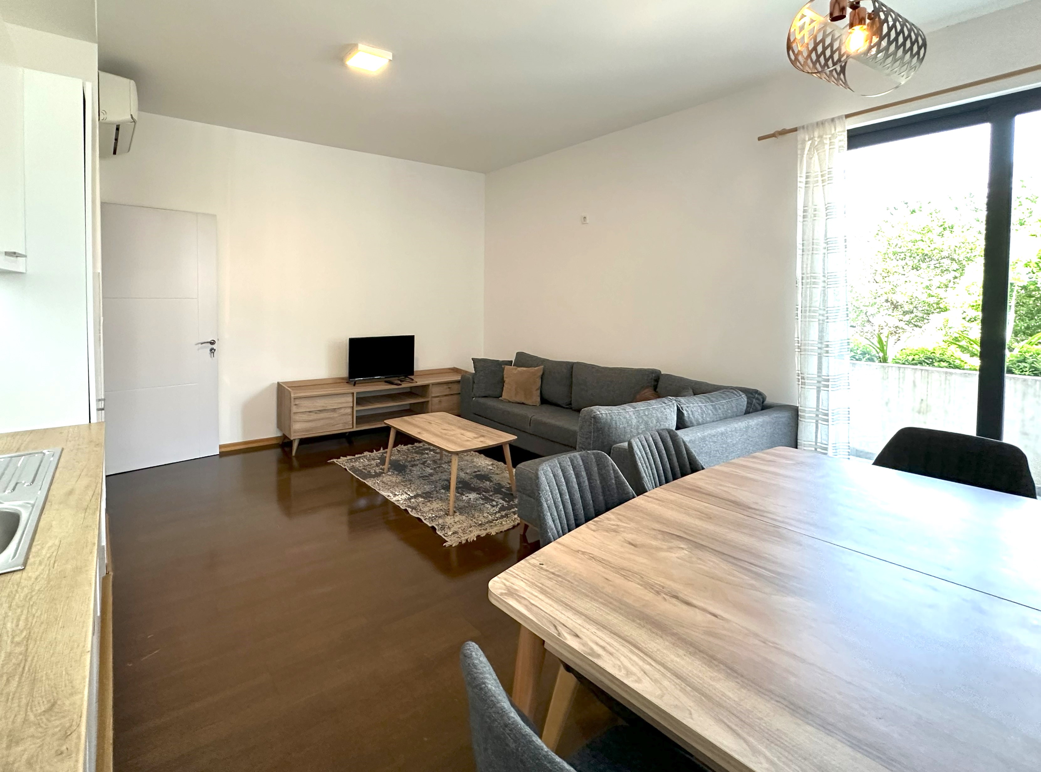 Apartment for rent (terrace, Tivat)