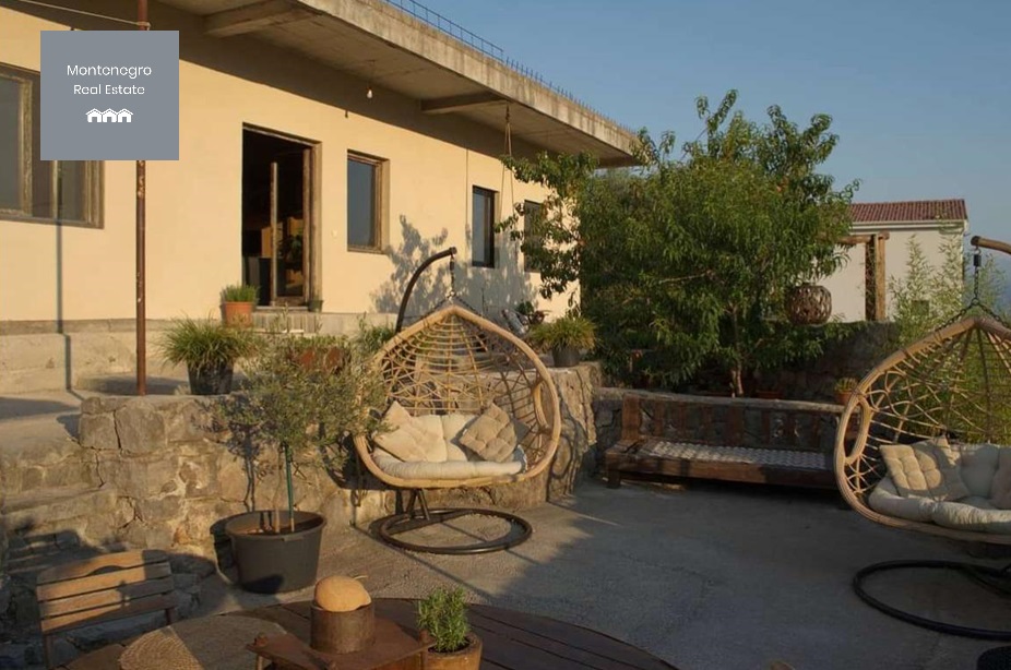 SOLD: large villa for sale (Luštica peninsula)