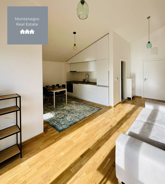 SOLD: sea view apartment for sale (Tivat)