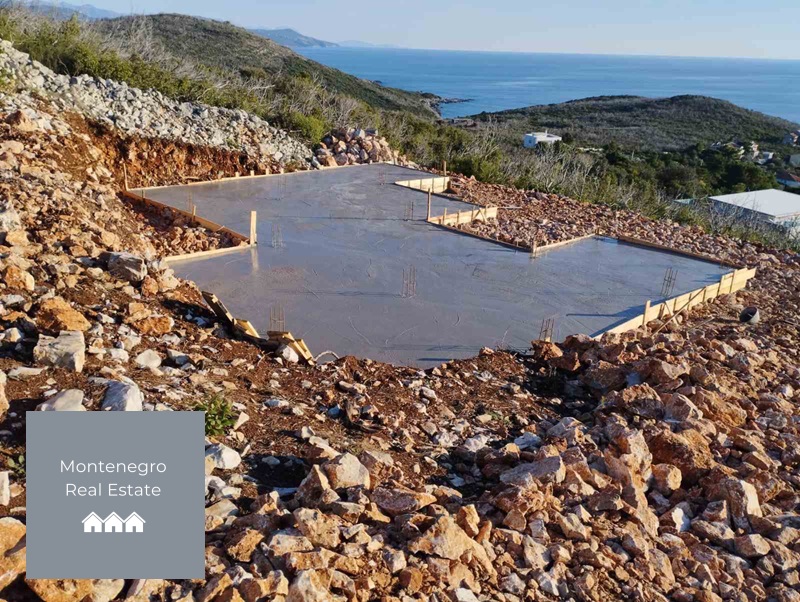 Plot for sale (Luštica Peninsula)