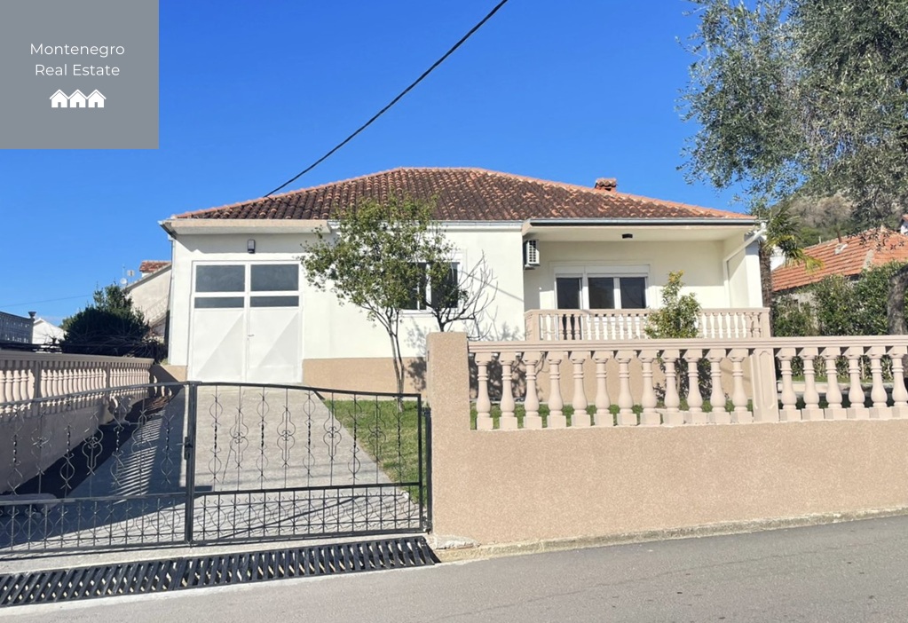 Villa (Tivat)