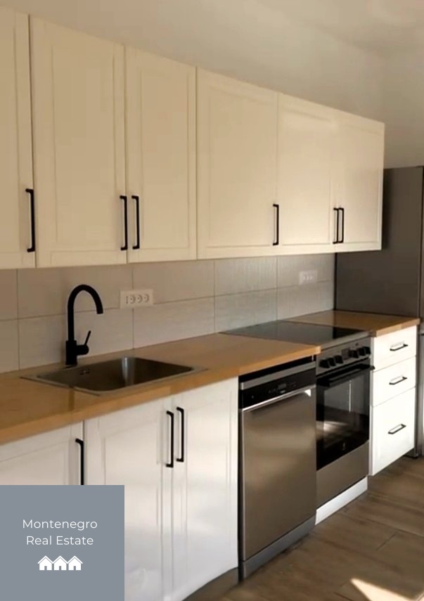 Villa (Tivat)