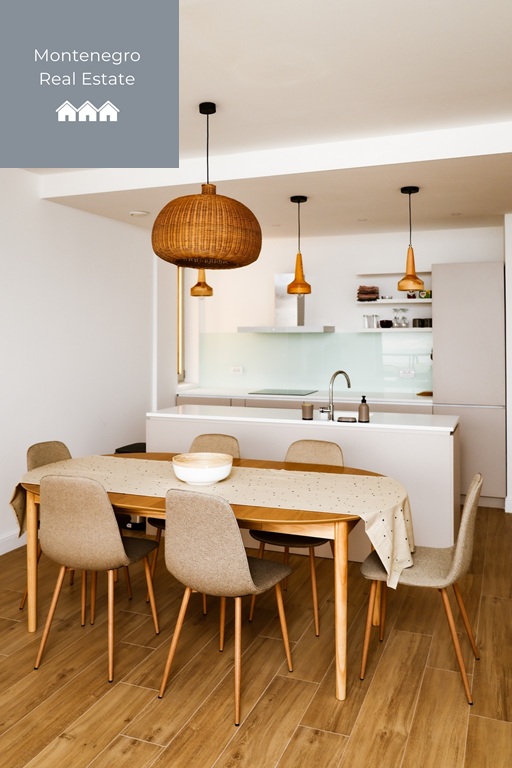 Apartment with seaview for sale (pool, Kavač)