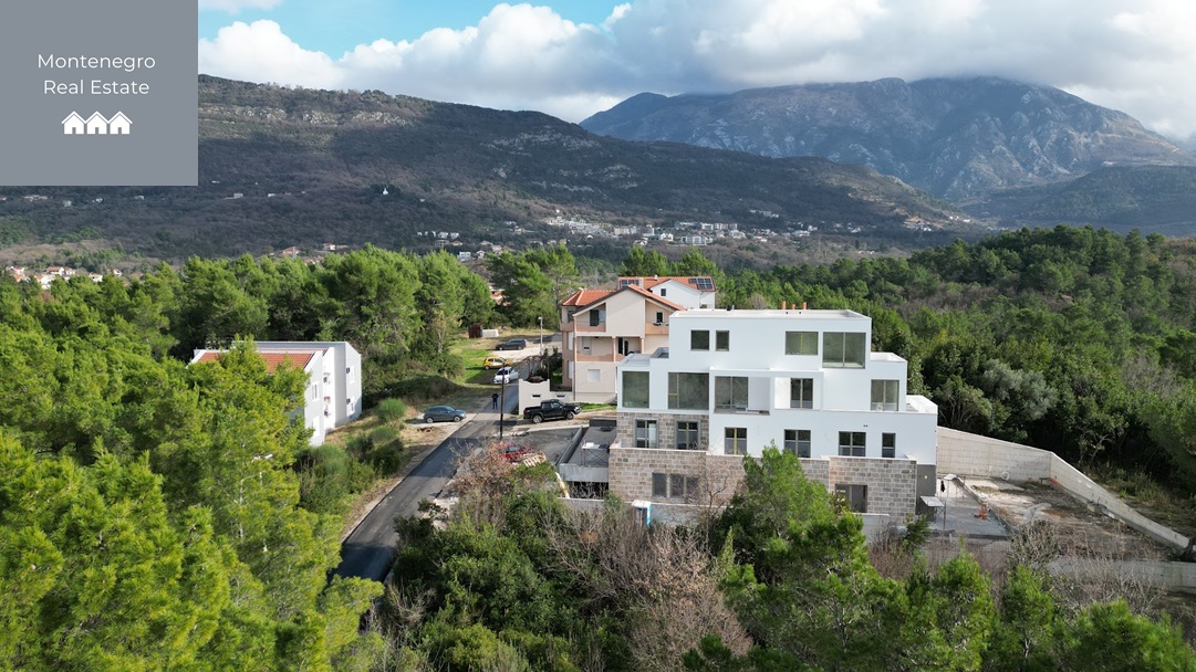 Apartment for sale (Tivat)