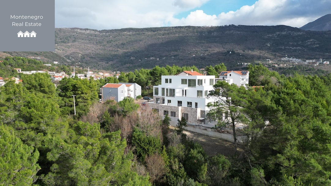 Apartment for sale (Tivat)