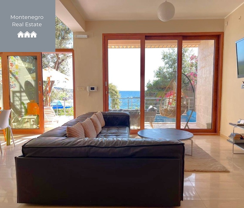 Sea view villa for sale (Utjeha)