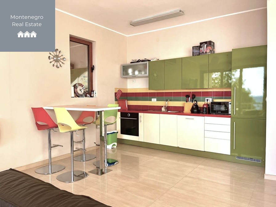 Sea view villa for sale (Utjeha)