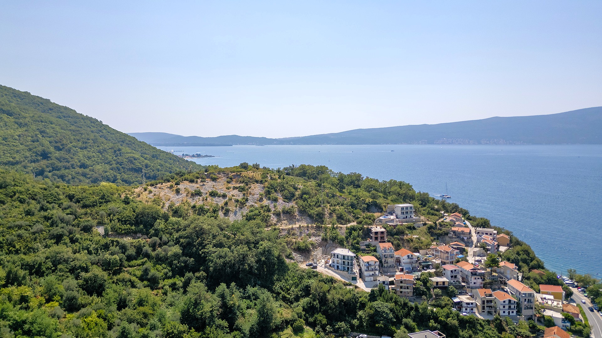 Plot for sale (Lepetane)