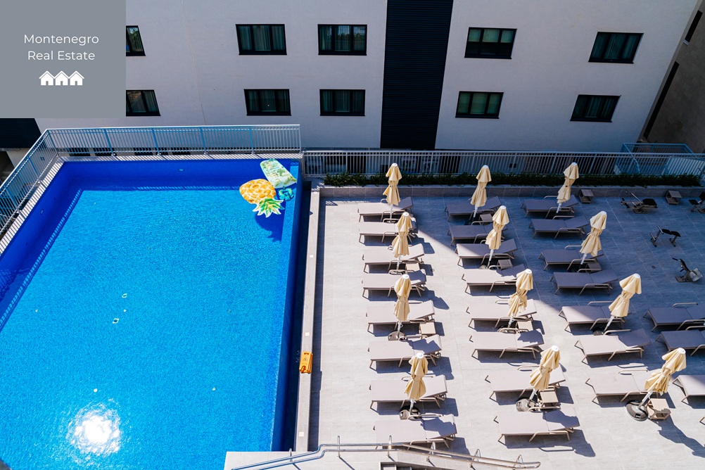 Beachfront apartments for sale (Budva)