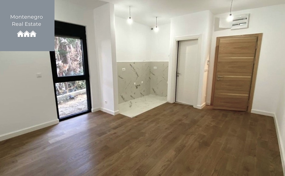 Studios for sale (Bar)