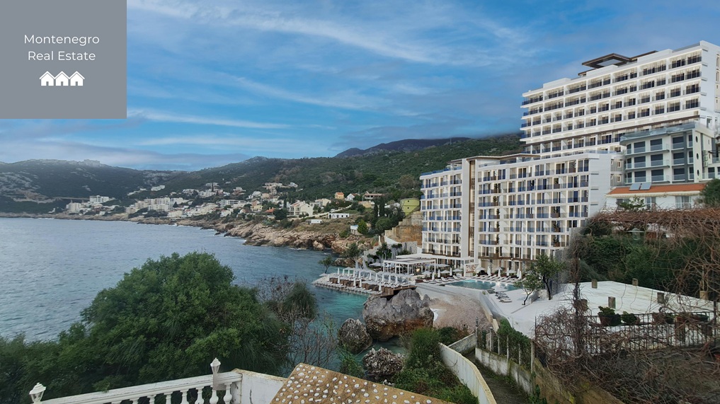 Beachfront apartments for sale (Bar)