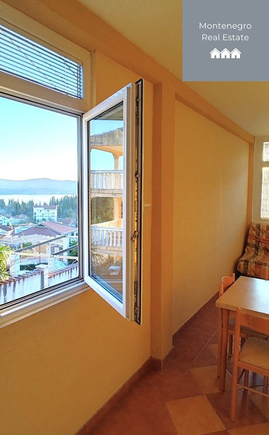 Sea view house for sale (Tivat)