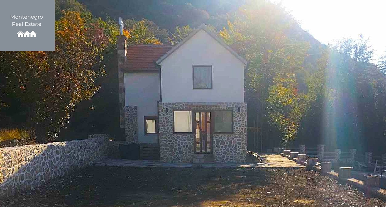 Fabulous stone house(s) in the Vrbanj Mountains near Herceg Novi