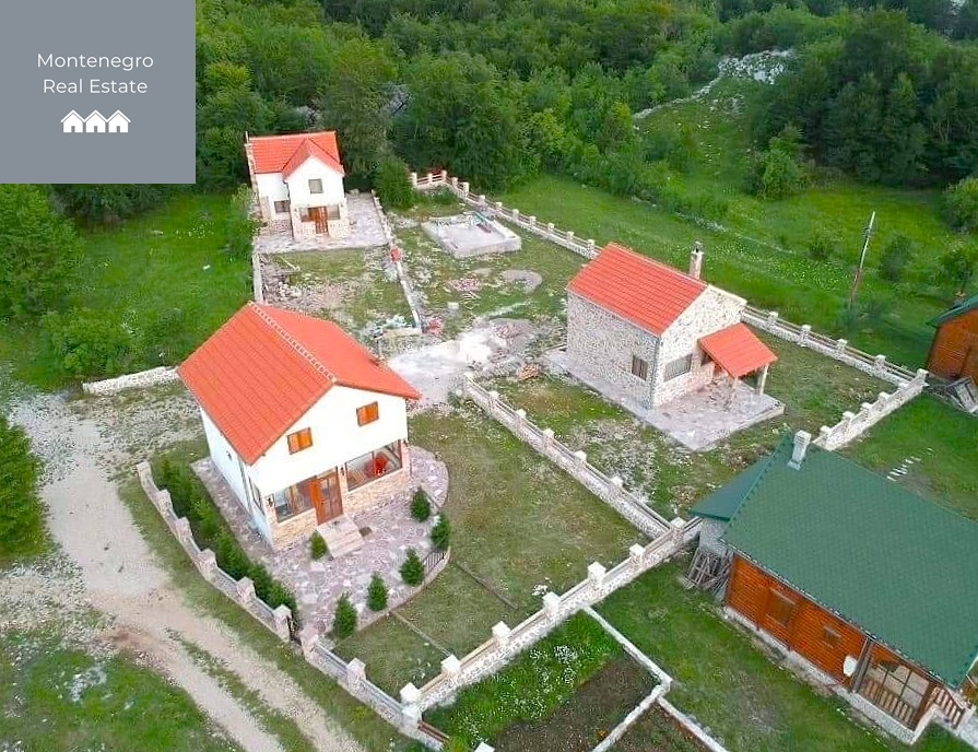 Fabulous stone house(s) in the Vrbanj Mountains near Herceg Novi