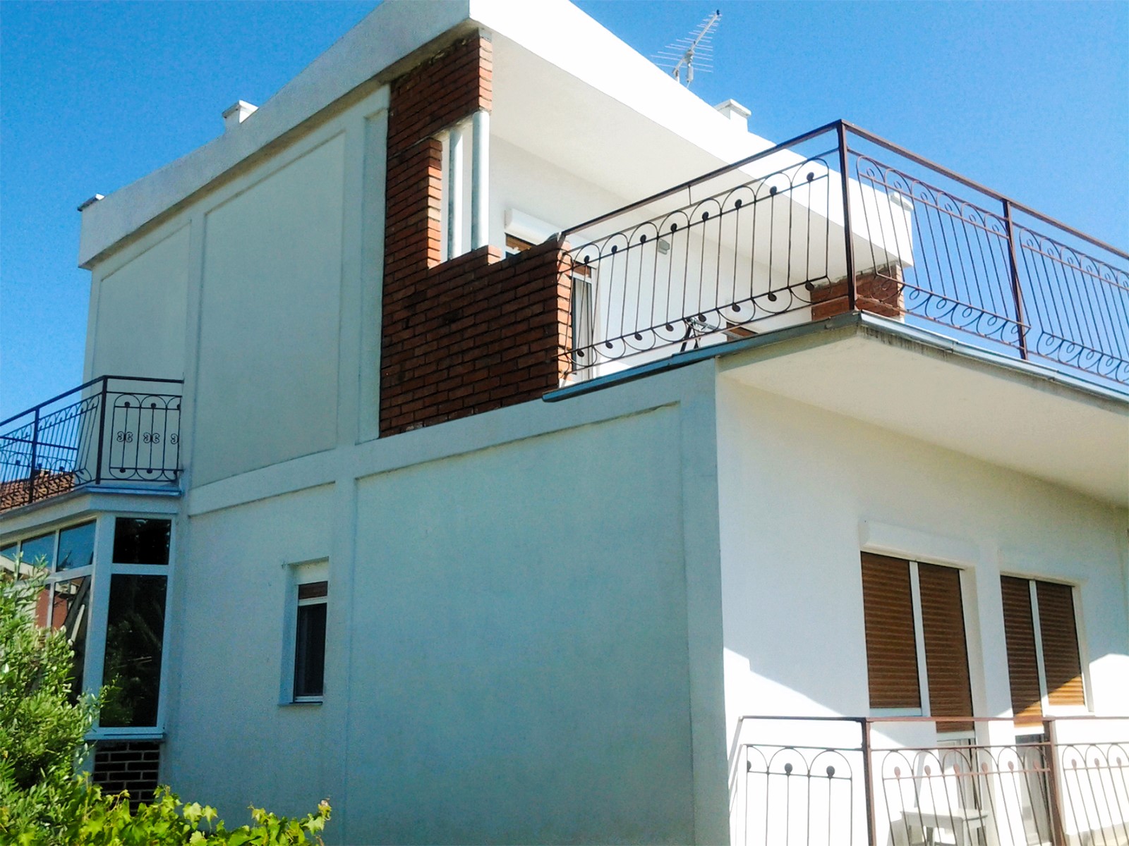 Sea view house in Dobra Voda